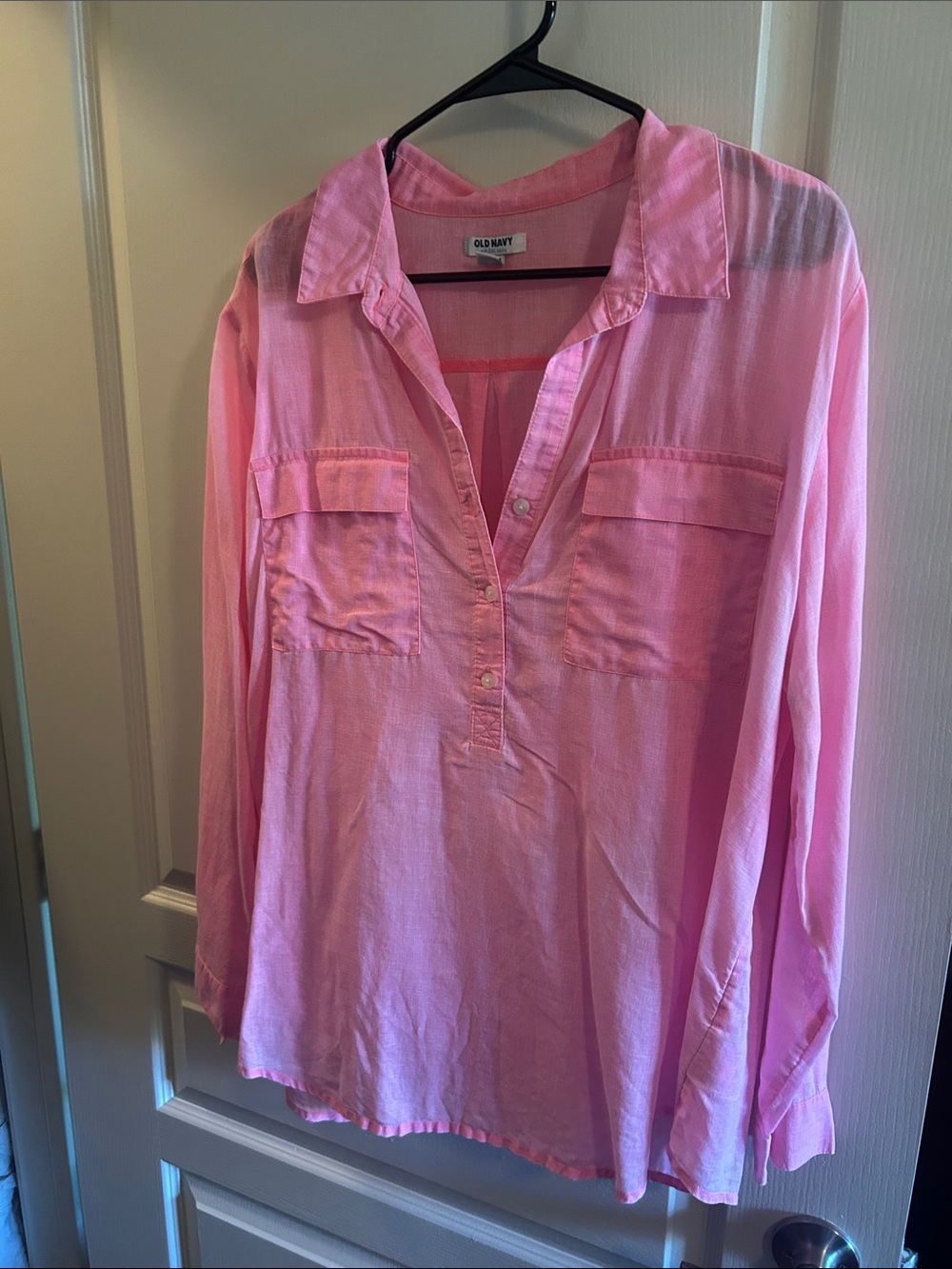 Old Navy Light Pink Split-Neck Tunic with Chest Flaps